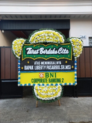 Papan Bunga Duka di Ipuh